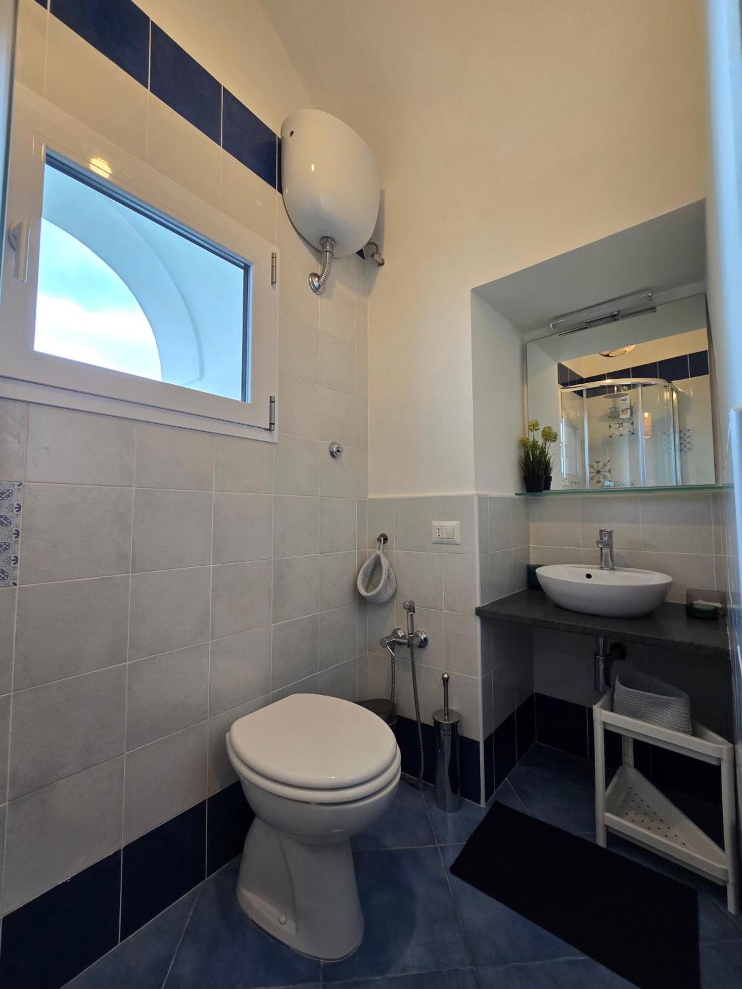 Raito Guest House - Amalfi Coast Vietri Екстериор снимка